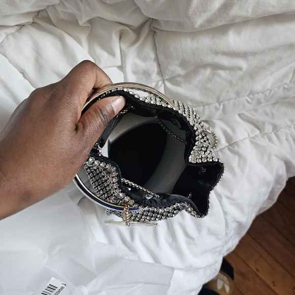 Silver Rhinestone Bucket Bag - Picture 3 of 4